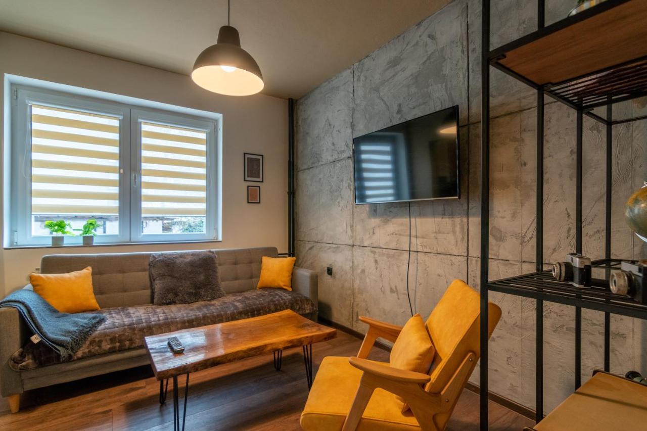 Downtown ǀ 2 Bedrooms ǀ Wifi ǀ Best Location Skopje Exterior photo